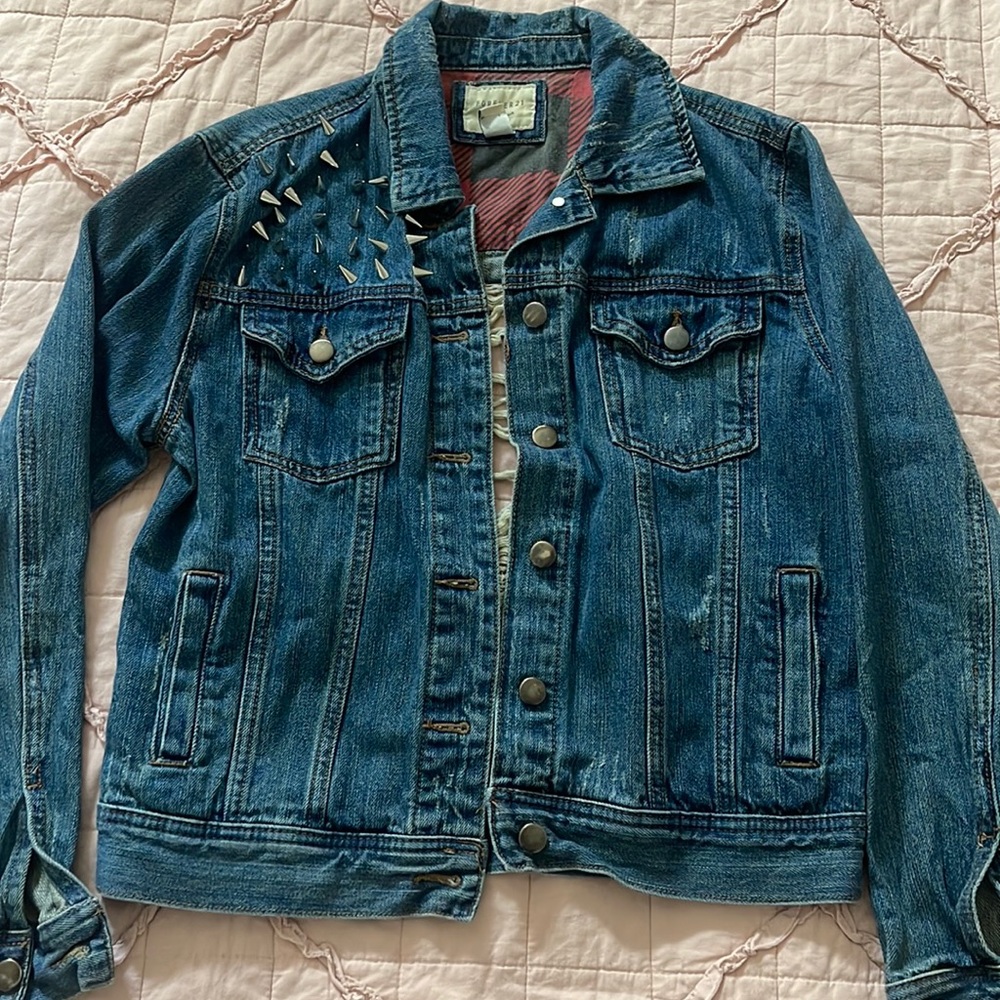 Forever XXI Jean Jacket Size S